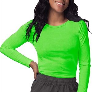 (NWT) SIVVAN Long Sleeve Comfort Underscrub Tee in Lime Green